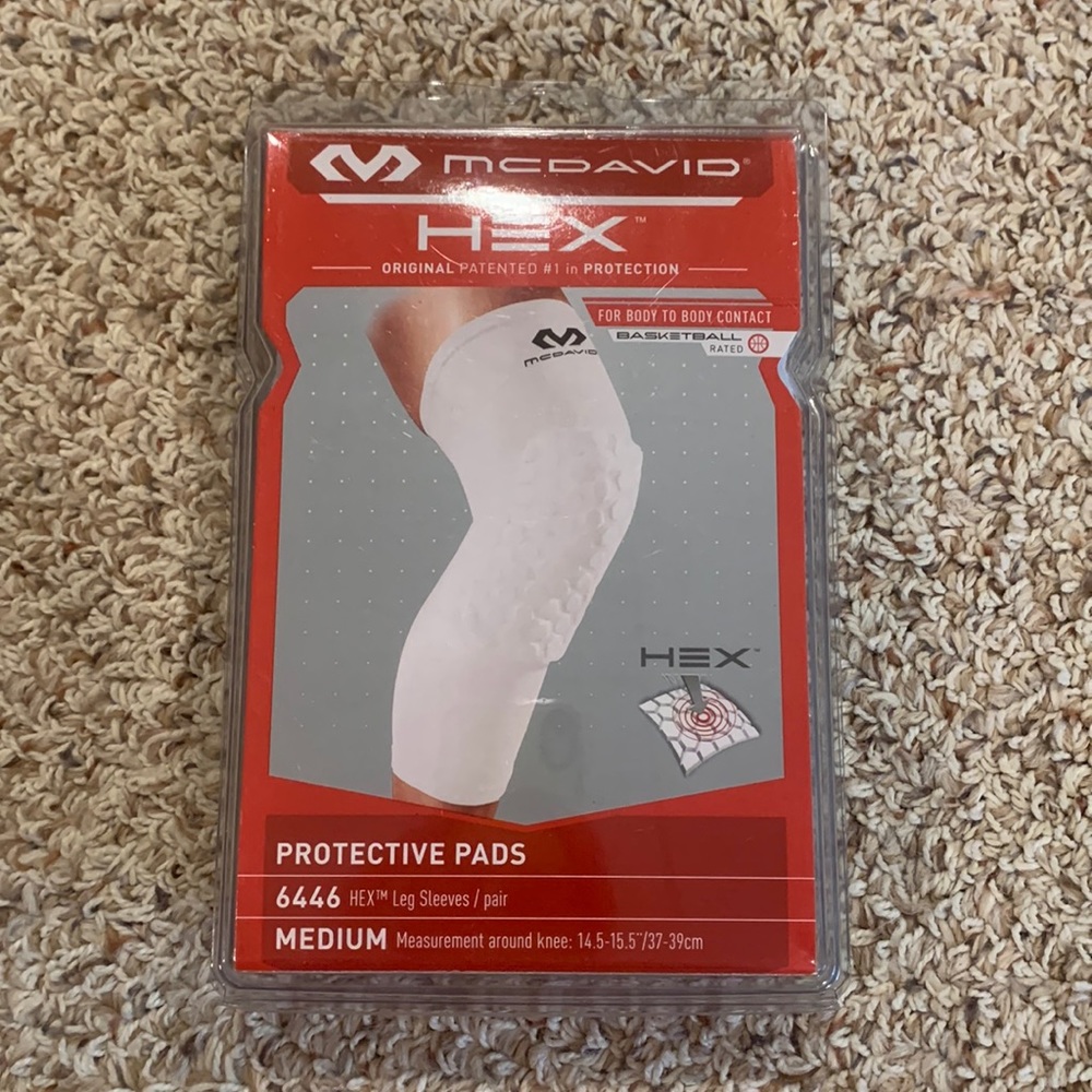 BRAND NEW Basketball Kneepads